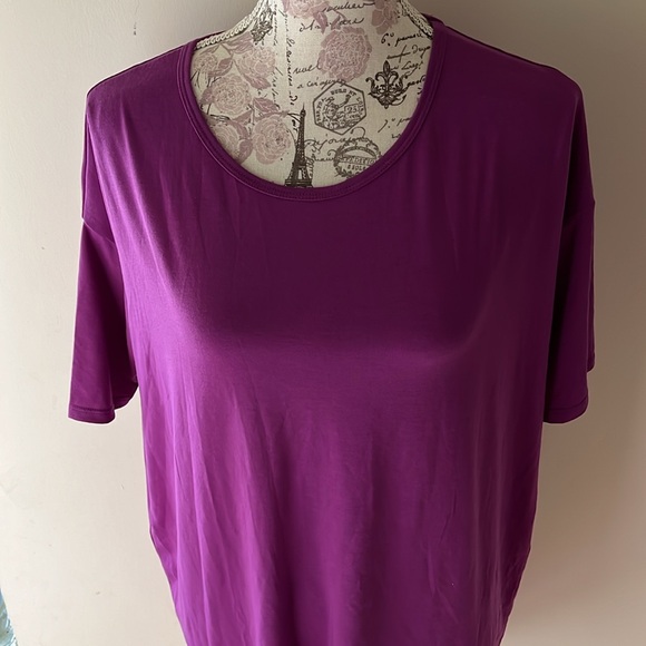 Lularoe Purple XS Irma shirt nwt - Picture 2 of 6
